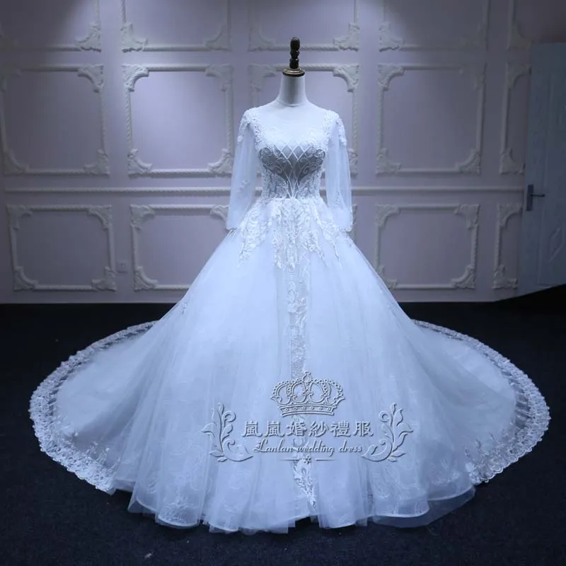 2024 new round-neck long-sleeved gorgeous lace trailing bridal wedding dress