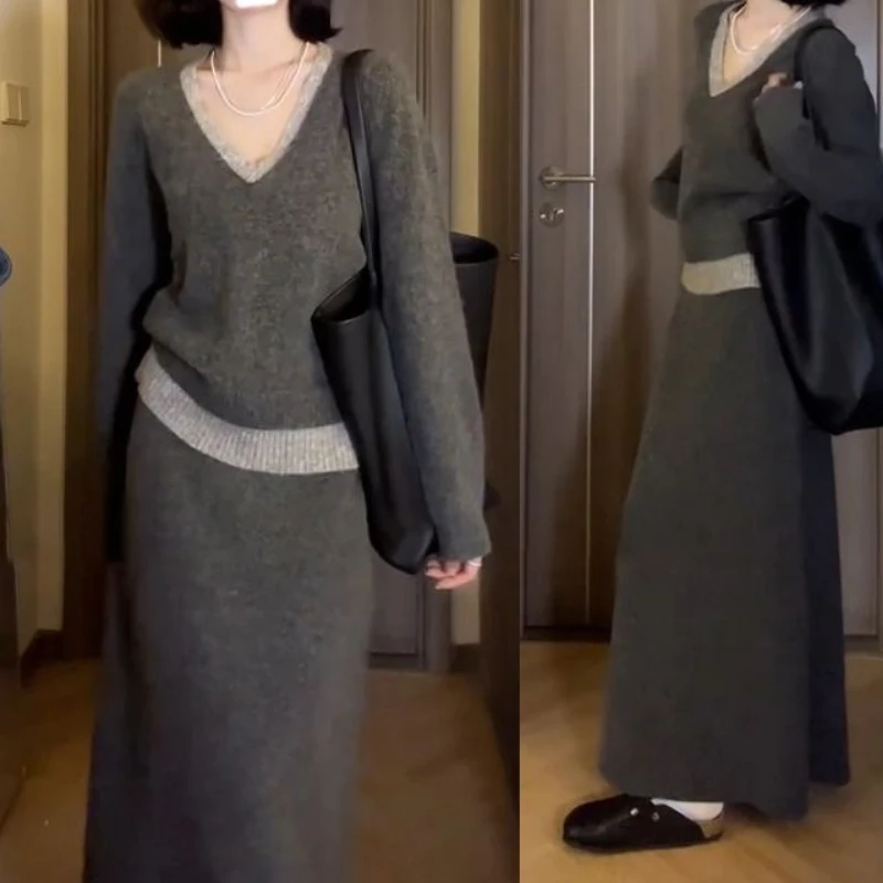 

Versatile Sweater Women's Maxi Skirt 2025 Autumn/winter New Temperament Contrasting Elegant Knitted Two-piece Set