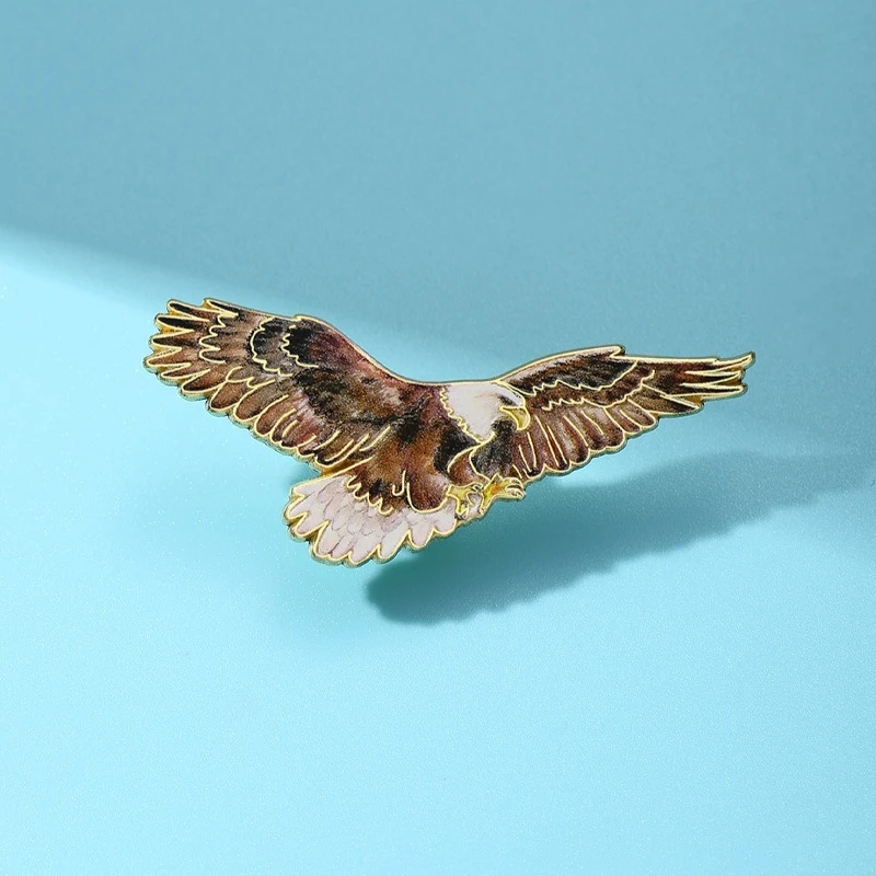 New Creative Eagle Spread Wing Shape Metal Brooches Pins Bird Style Badges DIY Clothing Bags Hat Scarf T-shirt Jeans Accessory