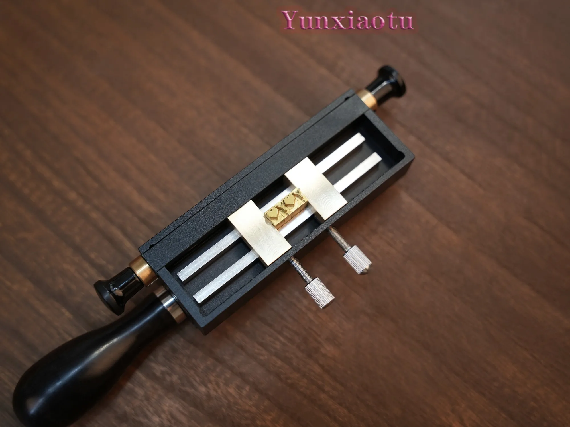 Tool fixture bronzing copper mold LOGO movable type fixture accessories