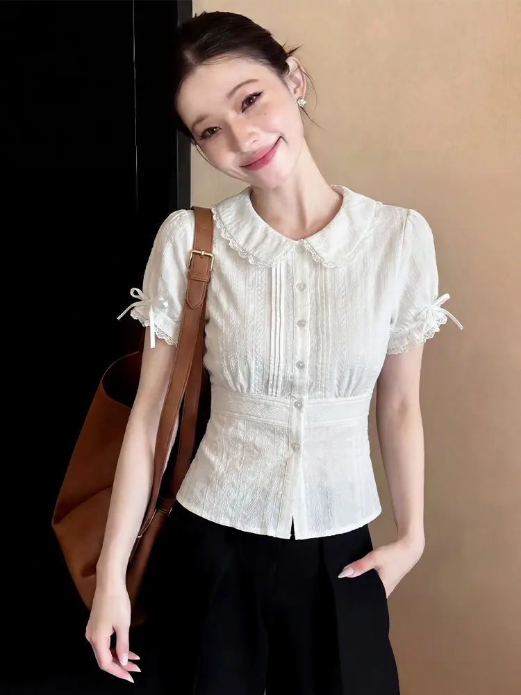 

White Lace Splice Doll Collar Short Sleeve Shirt Women's Summer Design Beautiful Bubble Sleeve Top Cotton Material Collar
