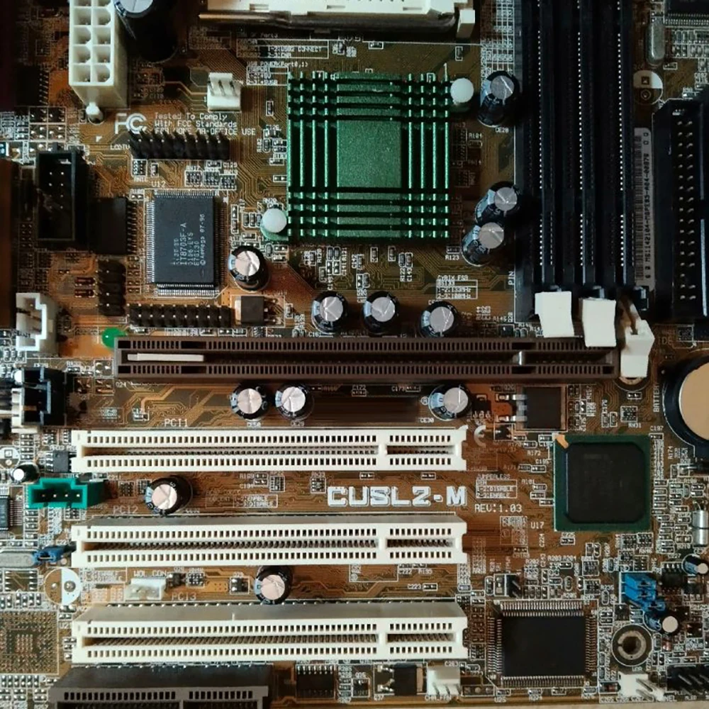 Материнская плата Classic 815EPT Small Board CUSL2-M REV: 1,03
