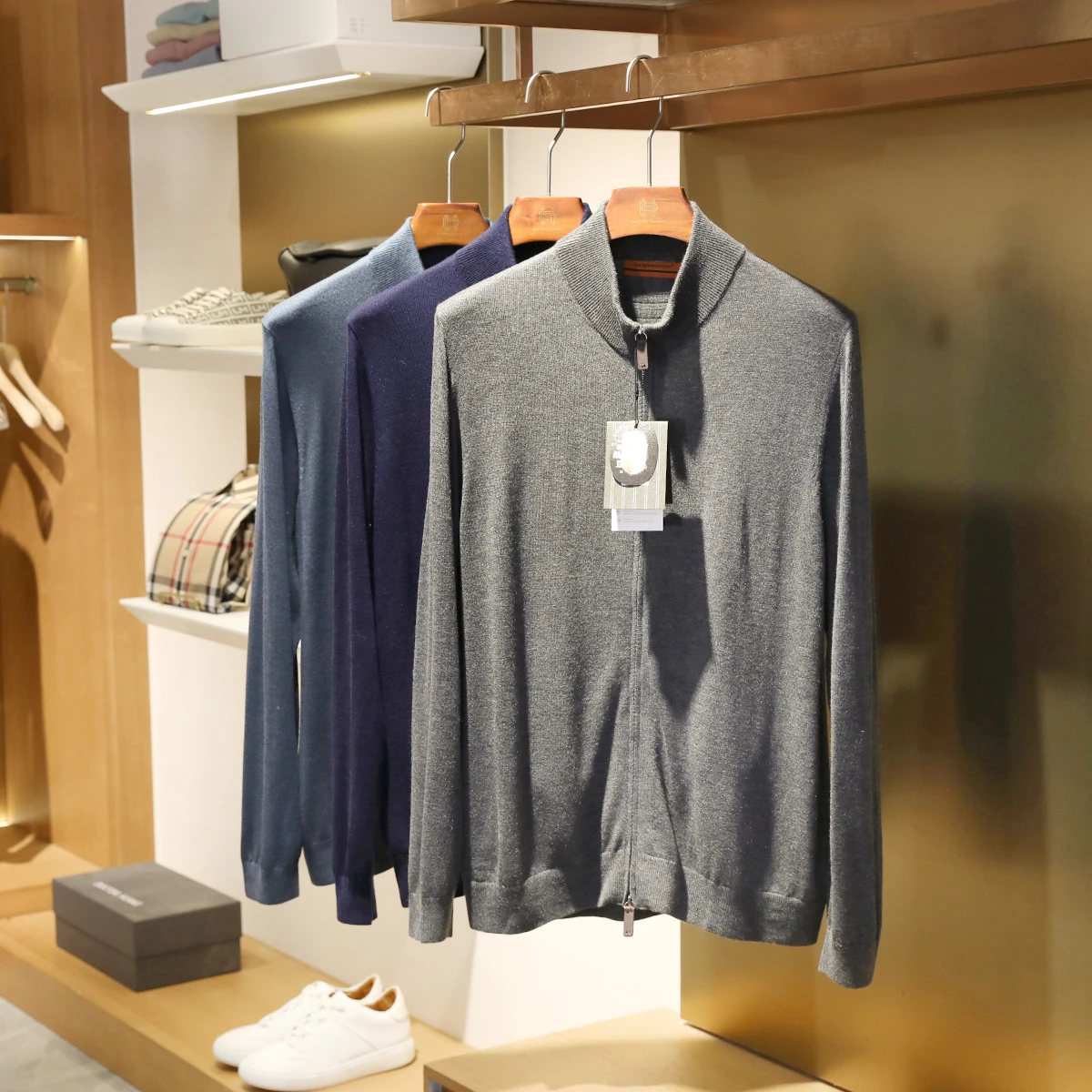 

Italian luxury 2025 early spring new mulberry silk wool blended knitted cardigan jacket men's sweater