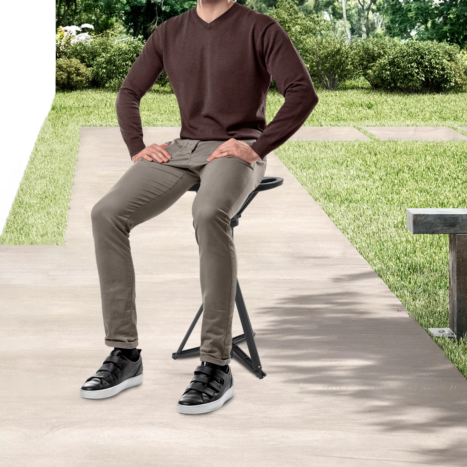 Sedia da passeggio portatile in lega di alluminio PU da 1,8 kg Capacità di carico di 150 kg Altezza del sedile 49-57 cm Sedile regolabile in altezza del bastone 87-95 cm