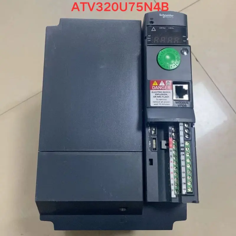 

Second-hand Schneider disassembled inverter ATV320U75N4B functional test is normal