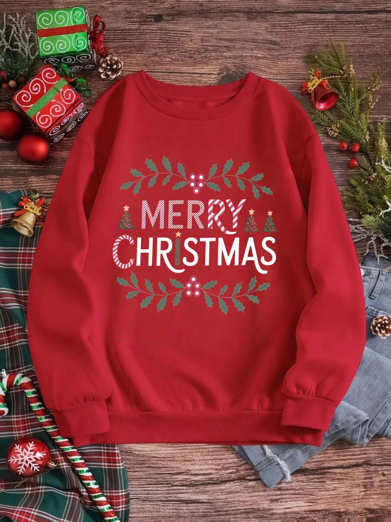 مناسبة لحفلات العطلات والملابس الكاجوال مع كلمات عيد ميلاد سعيد"، سترة بغطاء للرأس عصرية للسيدات برقبة دائرية