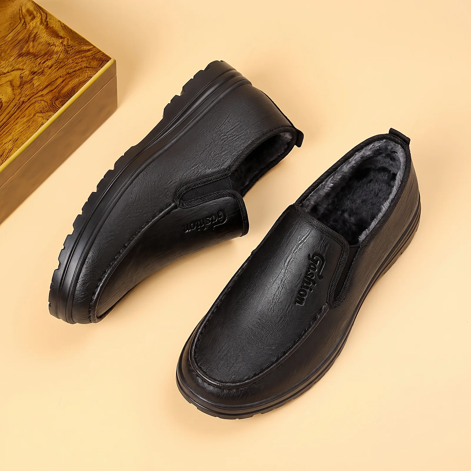 Herren Winter Warme Freizeitschuhe Slip-On mit Mikrofaser-Obermaterial, Fleece-Futter, Rutschfester Dicker Sohle, Loafer-Stil, Alltagsschuhe zum Gehen – Detail 8