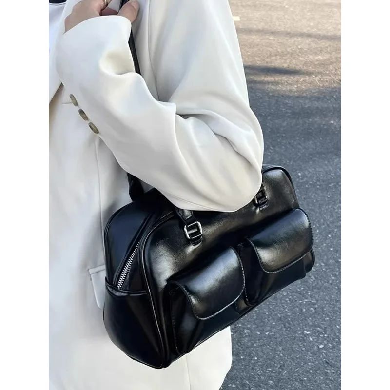 Women Korean Style Commute Shoulder Bags Girls Fashion PU Leather Bowling Bag Classic Affordable Wholesale Handbag