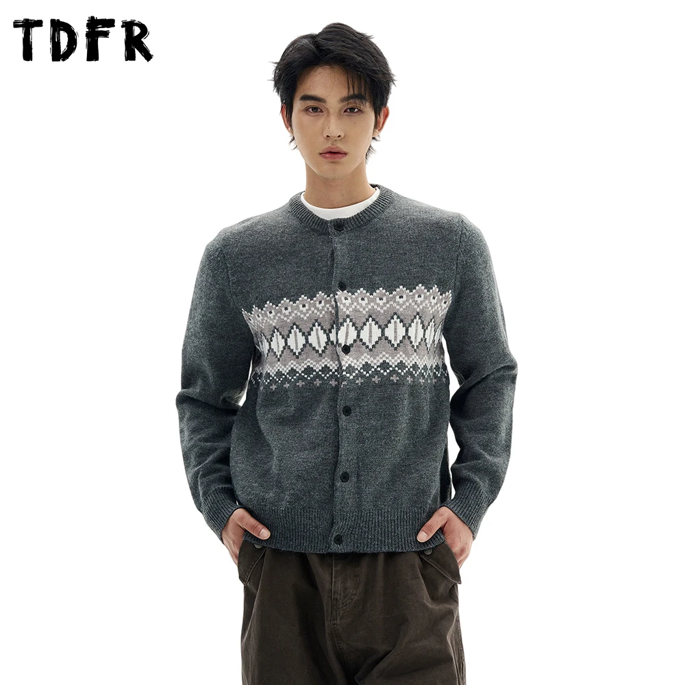 

Fair Isle Pattern Sweatercoat Mens Autumn Winter Retro Jacquard Knitted Crew Neck Single Breasted Long Sleeve Sweater Cardigan