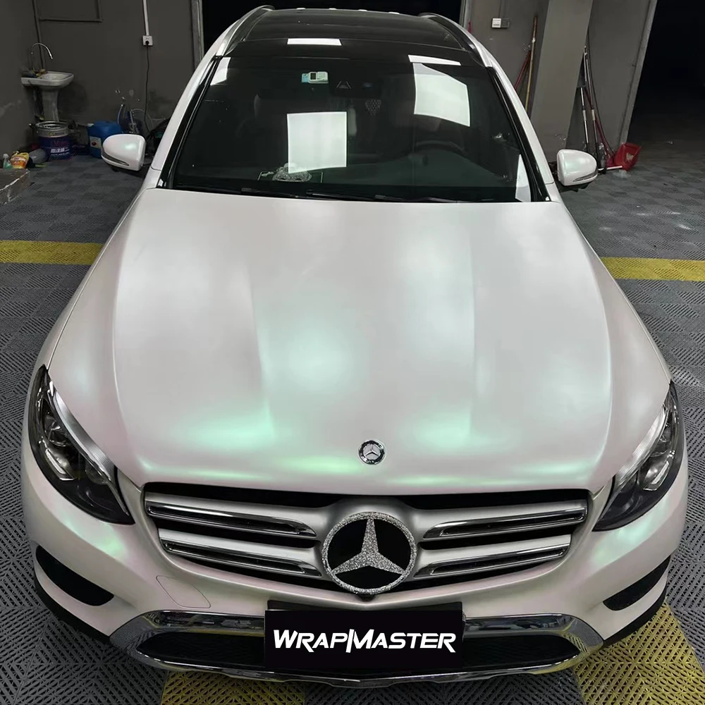 

Wrapmaster Chemeleon glossy/matte Diamond Aurora white vehicle Full Wraps Vinyl Car Wrap