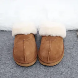 Zapatillas de piel de oveja Natural para mujer, pantuflas cálidas de interior, de lana suave, para el hogar, invierno, 2023