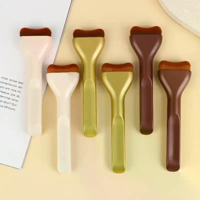 Pinceaux de maquillage en forme de langue, pour contour, bronzage, fond de teint liquide, crème, Blush, poils souples, outil de maquillage polyvalent pour le jour