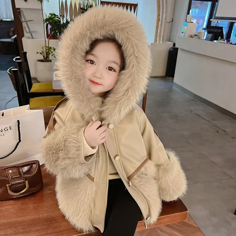 Girls\' Autumn and Winter Coat 2024 New Baby Winter Foreign Style Fleece Leather Jacket Children\'s Top Little Girl Fur