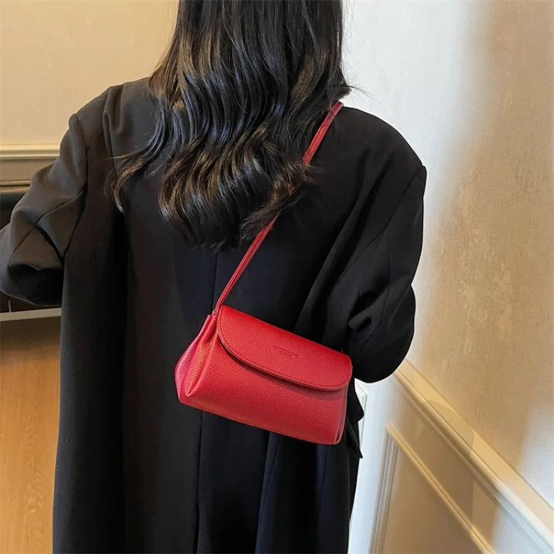 

Элегантная роскошная женская сумка через плечо, кожаный материал с трансформируемым дизайном, популярная классическая сумка от известного дизайнера