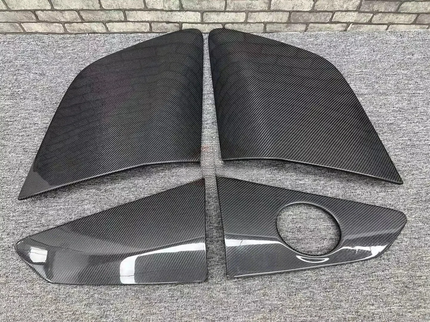 OEM Style Dry Carbon Fiber Rear Fender Air Vents Side Ven Window Vent for  R8 2016-2023 Body Kit
