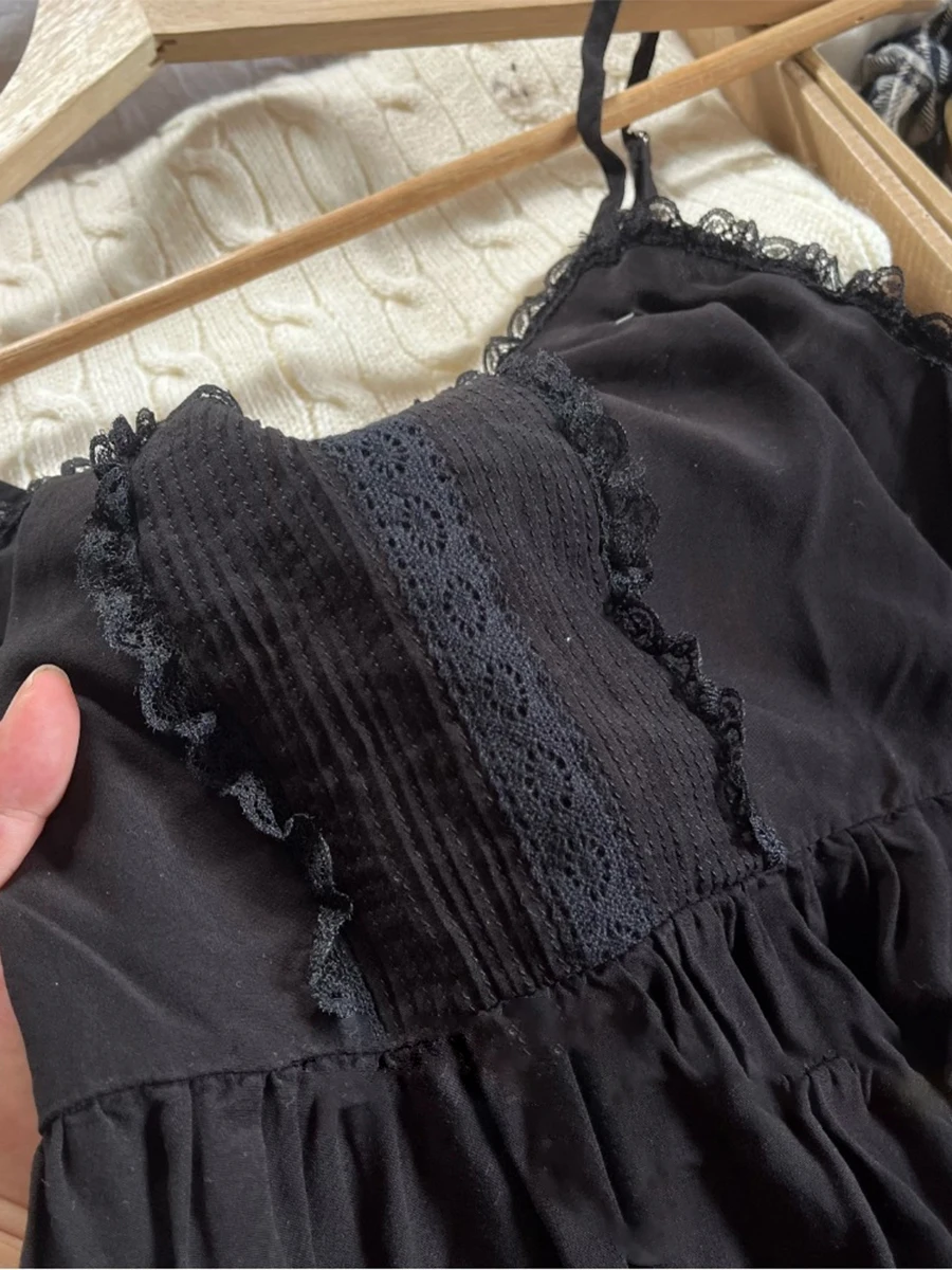 Mini abito con lacci sul retro in pizzo nero Abito da donna con scollo a V senza maniche A-line Abiti corti Estate Dolce Solid Camis Abiti Y2k