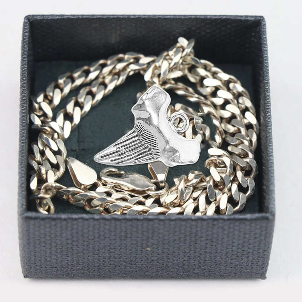 

20Pcs Shark Tooth Pendants Ocean Animal Design Vintage Style for DIY Necklace Keychain Jewelry Craft Charms Teeth Jewelry Charm