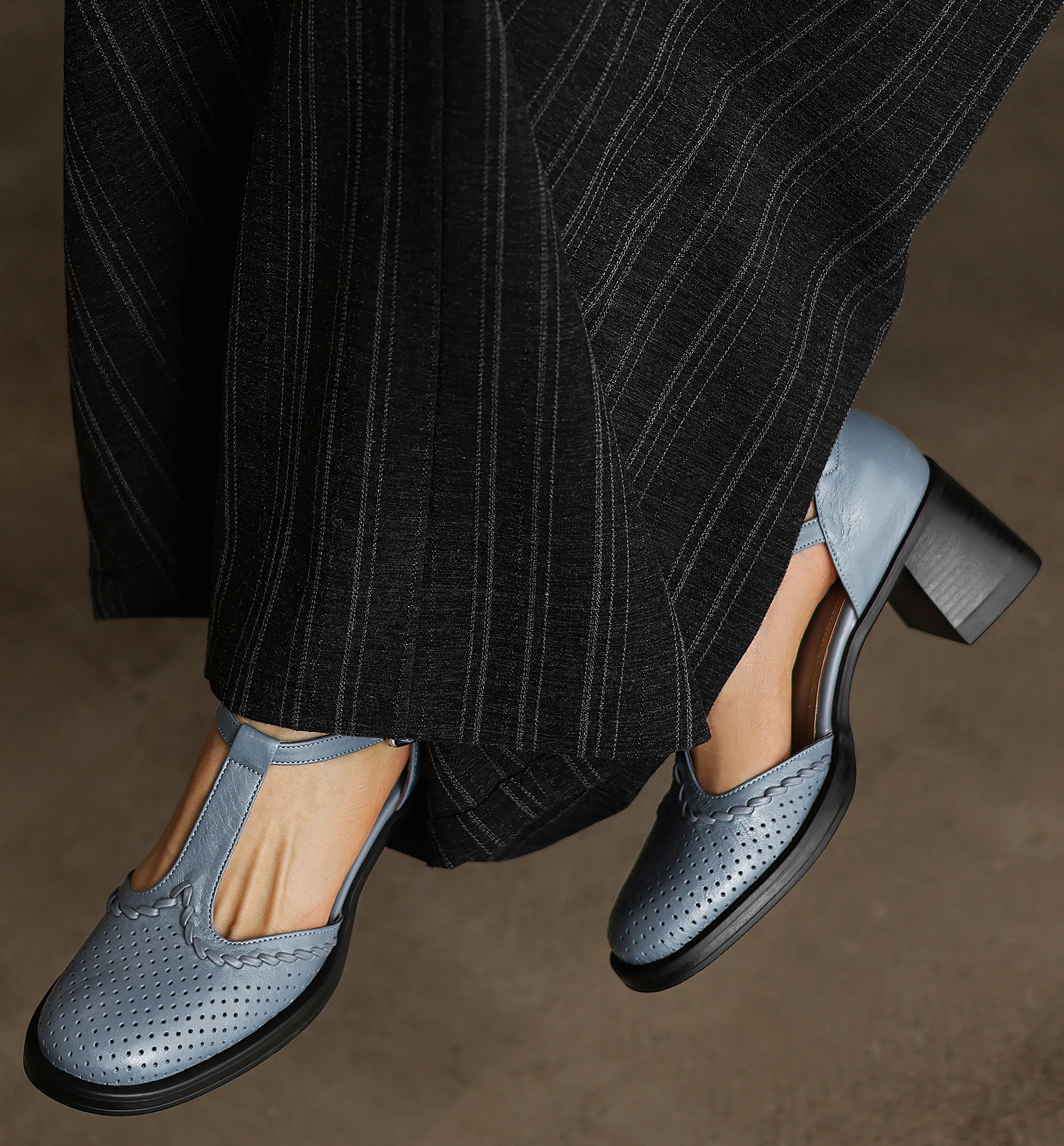 EAGSITY Cow Leather British style high heel sandals women shoes ankle strap chunky heel pumps retro block heel andals
