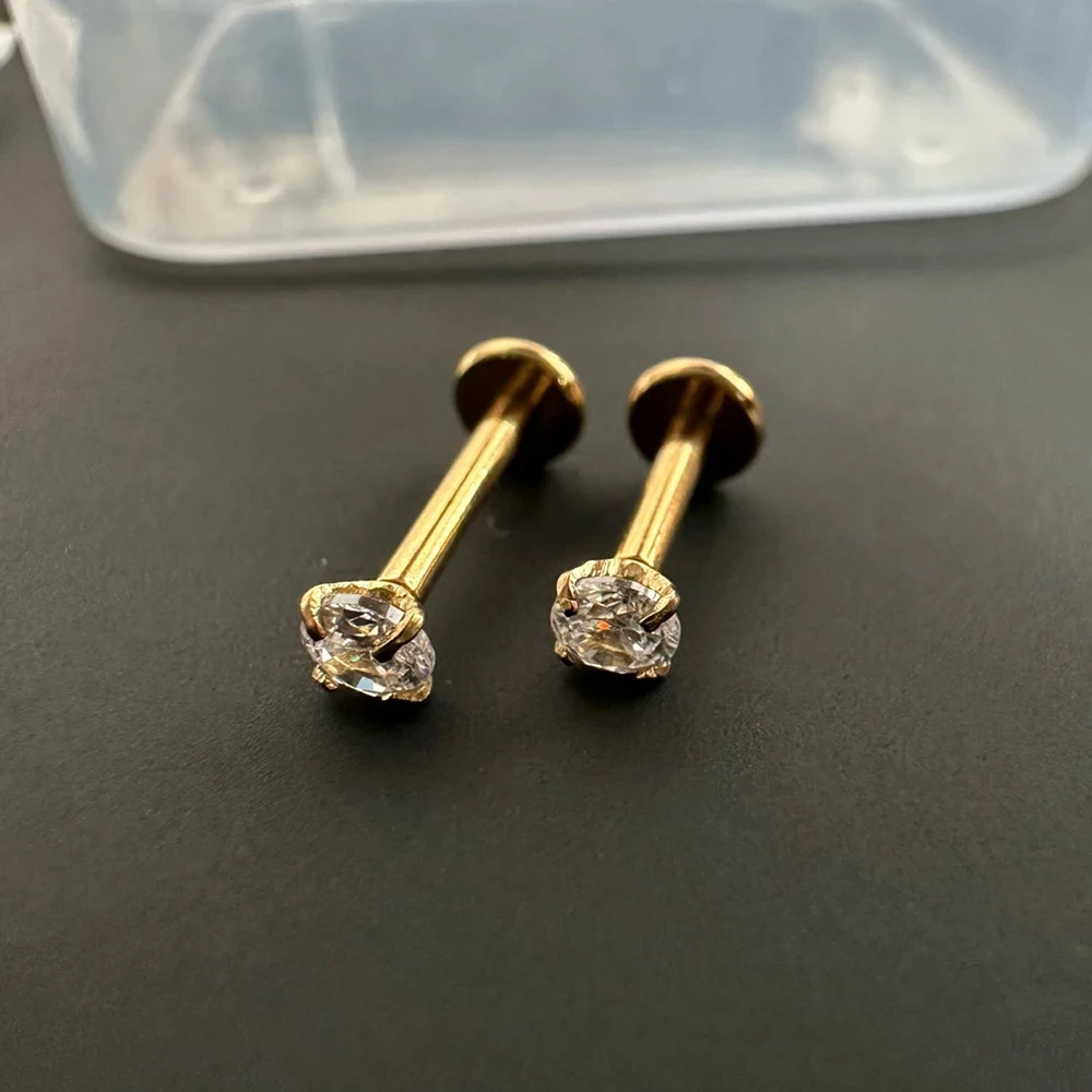 5/50 Stück ASTM F136 Titan 18G/16G Labret-Stud mit Innengewinde, CZ Knorpel-Ohrring, Helix, Tragus, Nasenstecker, Piercing-Körperschmuck – Detail 6