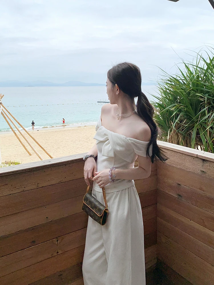 

White One-oulder Design Summer 2025 New Women's T-irt Korean Sle Commute Wind ort Sve Moisture ng Pure Color