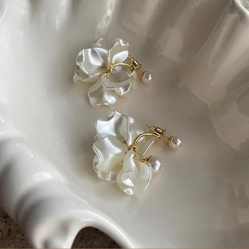 Cream White Pearl Flower Earrings Dual Wear French Style Delicate Botanical Elegant Jewelry for Women Dating Party Daily Wear