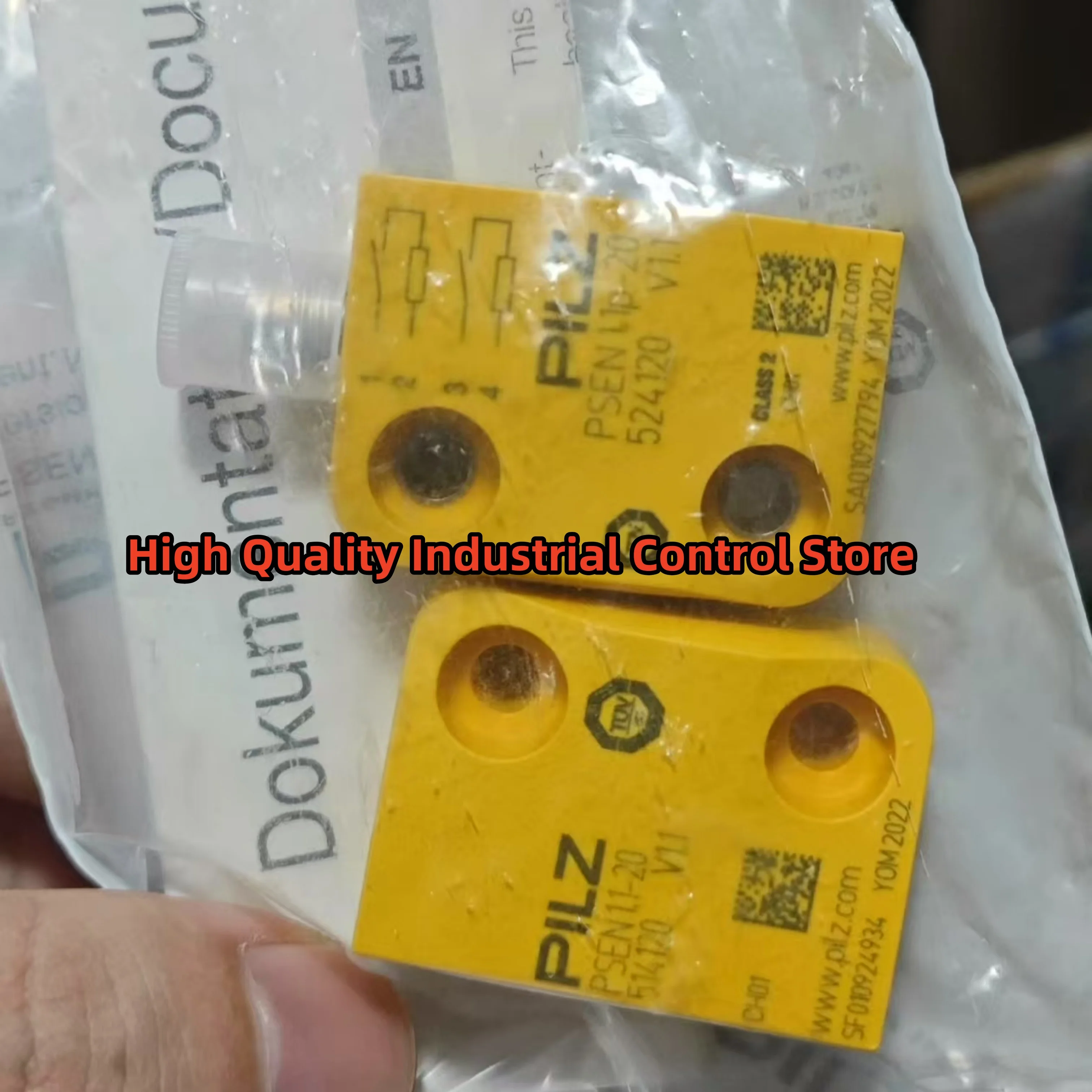 784131 504220 Safety Relay new original