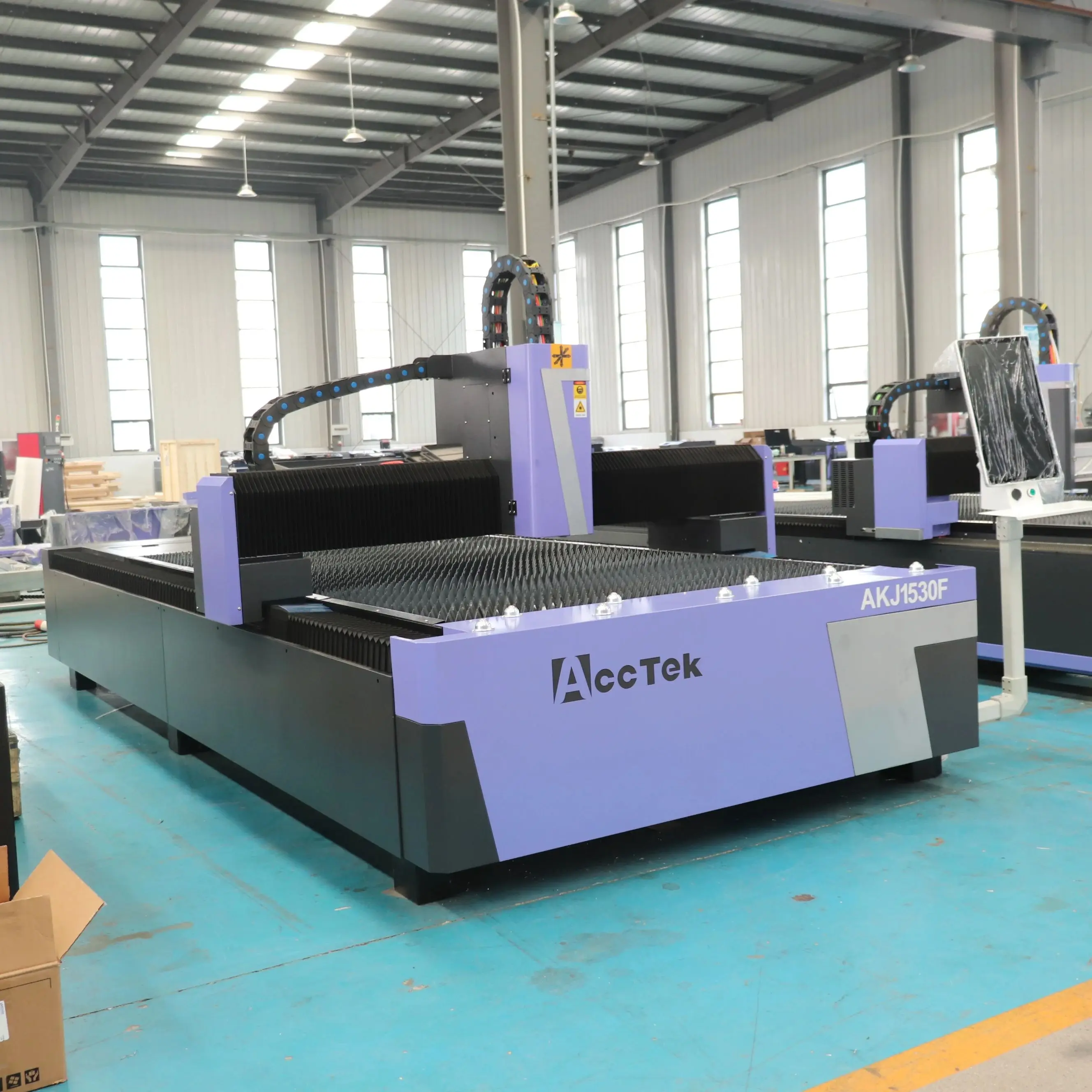 Tagliatrice laser a fibra CNC in ottone alluminio acciaio inossidabile 1500W 2000W 3000W Max Raycus Au3tech