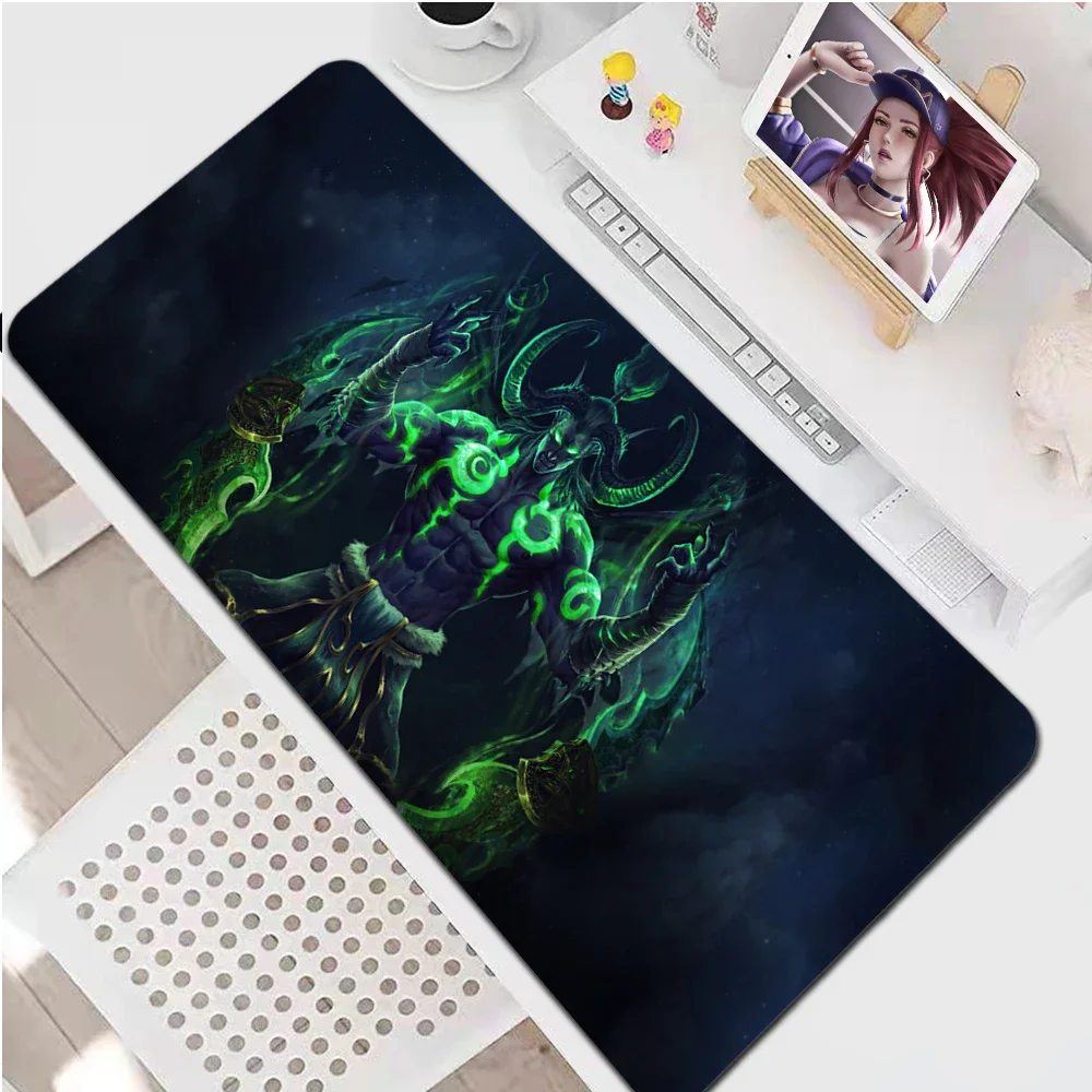 

World of Warcraft Large Gaming Anime Mouse Pad Mat Grande WOW Lich King Gamer XL Computer Mousepad Game Desk Play Pad for Csgo