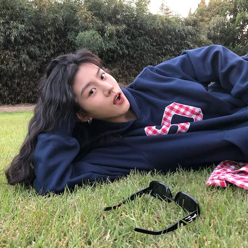 

Флисовая толстовка со шляпой, женская эстетичная одежда, осенняя верхняя одежда унисекс Y2K, хипстерская многослойная молодежная одежда с надписью, современные девушки