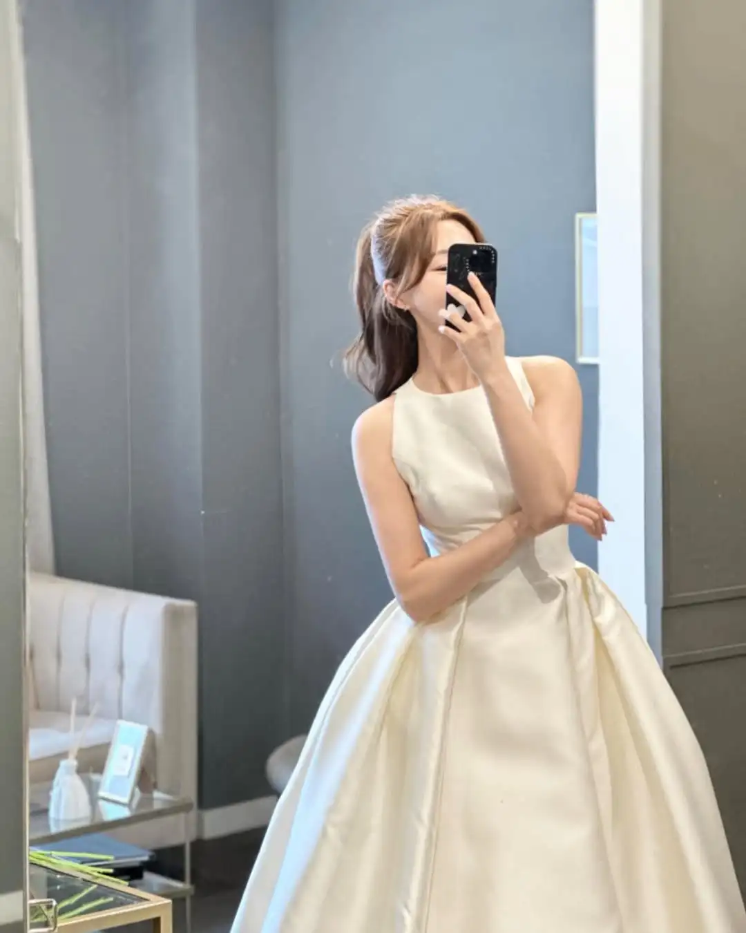 Sondr O-Neck Sleeveless Korean Wedding Dresses Customized Elegant Satin  Backless Bridal Dresses A Line Wedding Snap Dresses - AliExpress 320