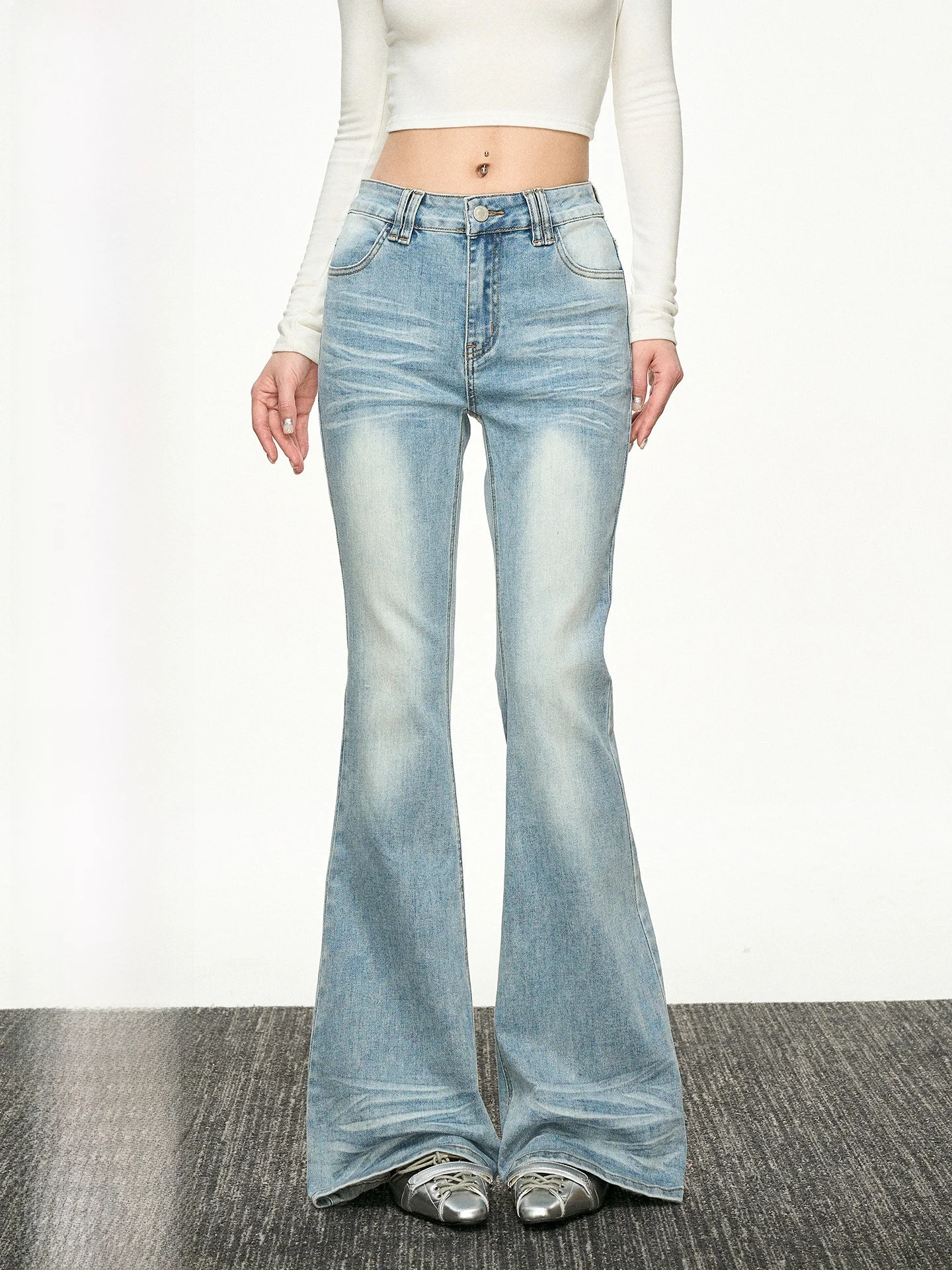 

Джинсы-клеш Aaisup в американском ретро-стиле, женские, весенние, светло-голубые, облегающие, эластичные, длинные брюки-клеш