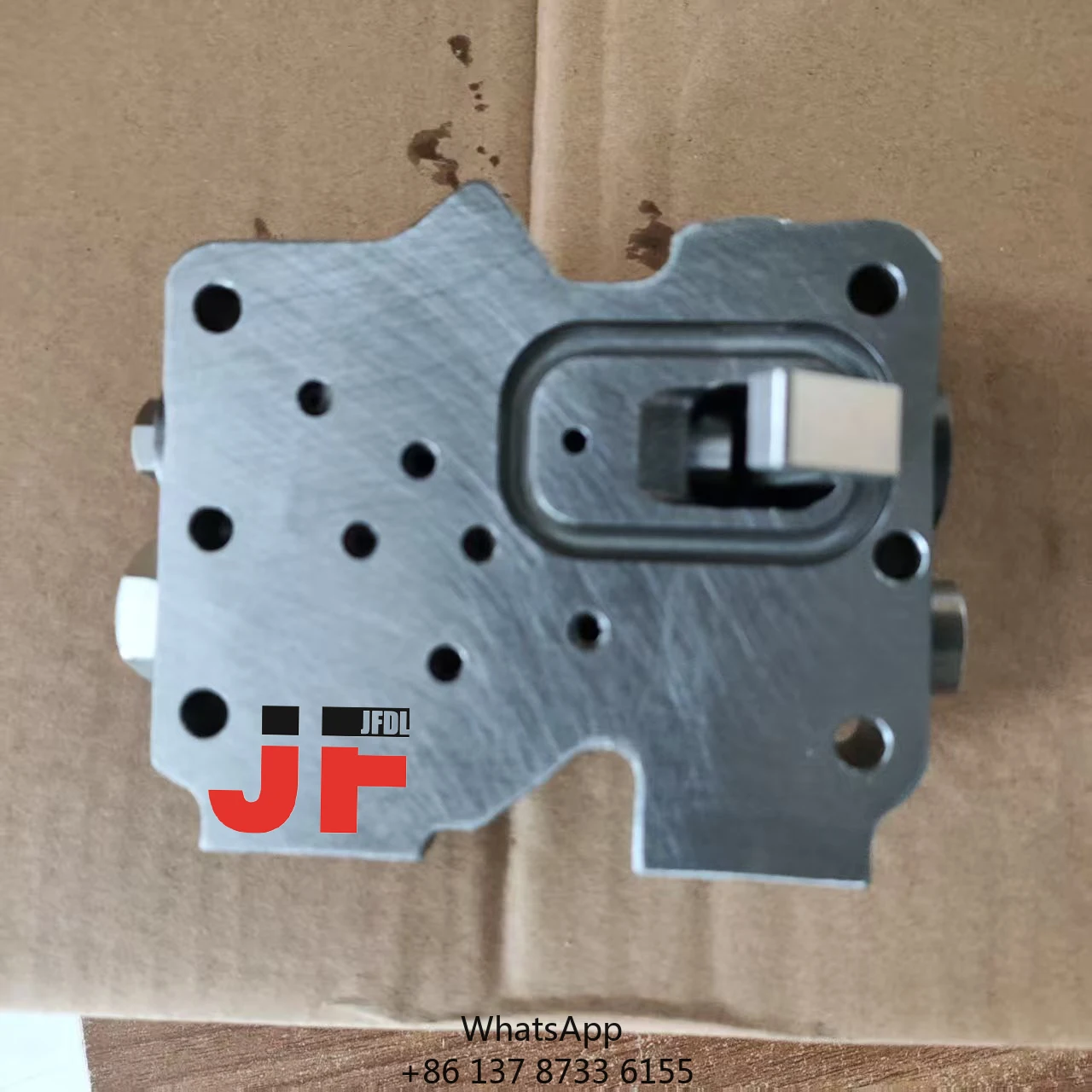High Repurchase Rate Construction Machinery Parts For Loader WB93R VALVE ASSEMBLY 708-1U-03332