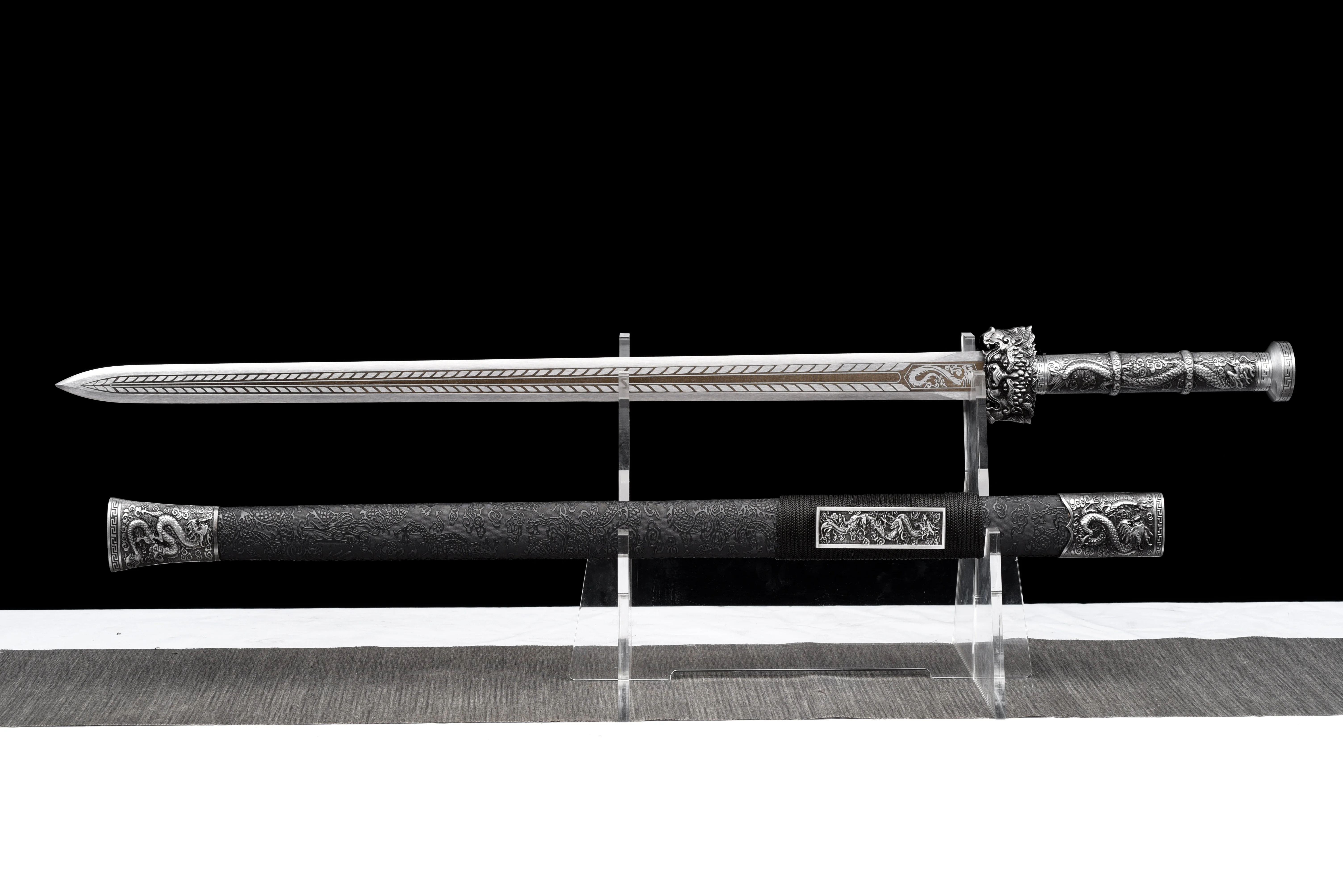 

Chinese silver Nine Dragons cosplay samurai Sword Steel Blade Sharp katana Ninja martial arts enthusiast Collector unforgettable