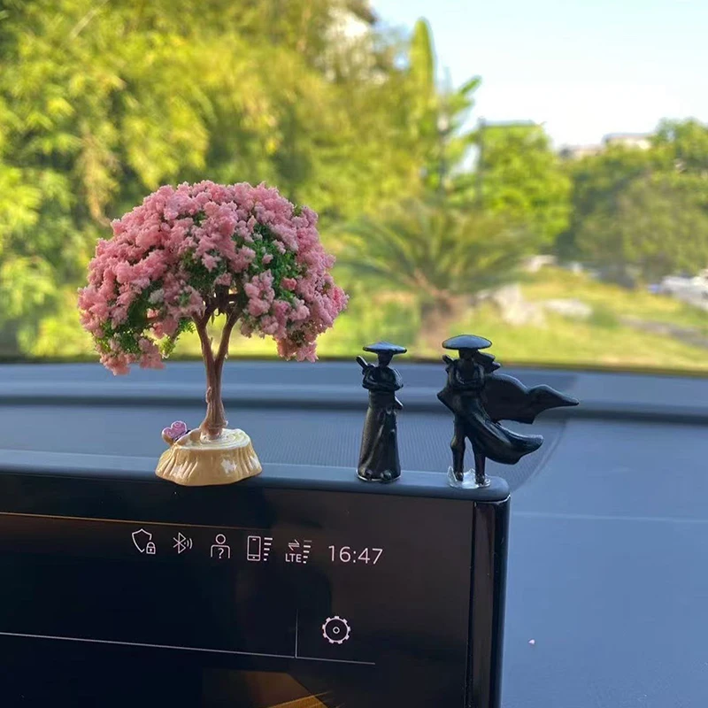 Mini Chinese Swordsman Figure Exquisite Ancient Car Statue Ornament Cartoon Swordsman Miniatures Interior Decor
