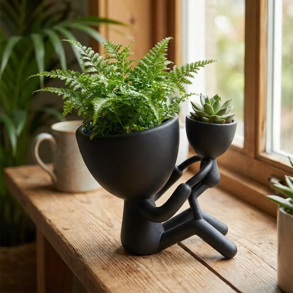 3D Printed Mother and Child Figure Planter Pot Minimal Family Themed Mother Child Hug Plant Pot Stable Base Anti Tipping