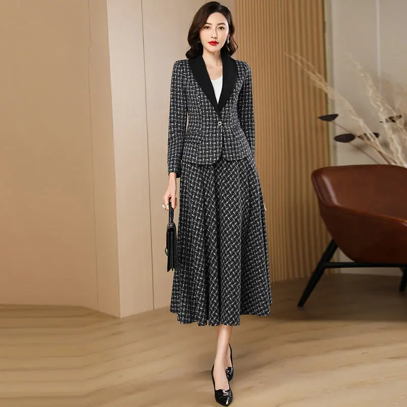 

Autumn/winter Plaid Woolen Small Suit Set for Women, 2024 New Fashionable Youthful Tweed-inspired Skirt Two-piece Set Hot Sale