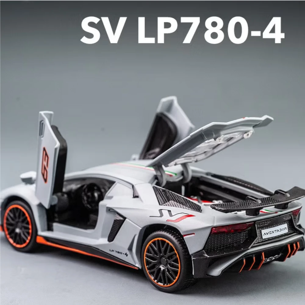 1:32 スケール アヴェンタドール LP780 SCV12 スポーツカーモデルおもちゃ金属ダイキャスト車両プルバックおもちゃコレクション男の子ホリデーギフト