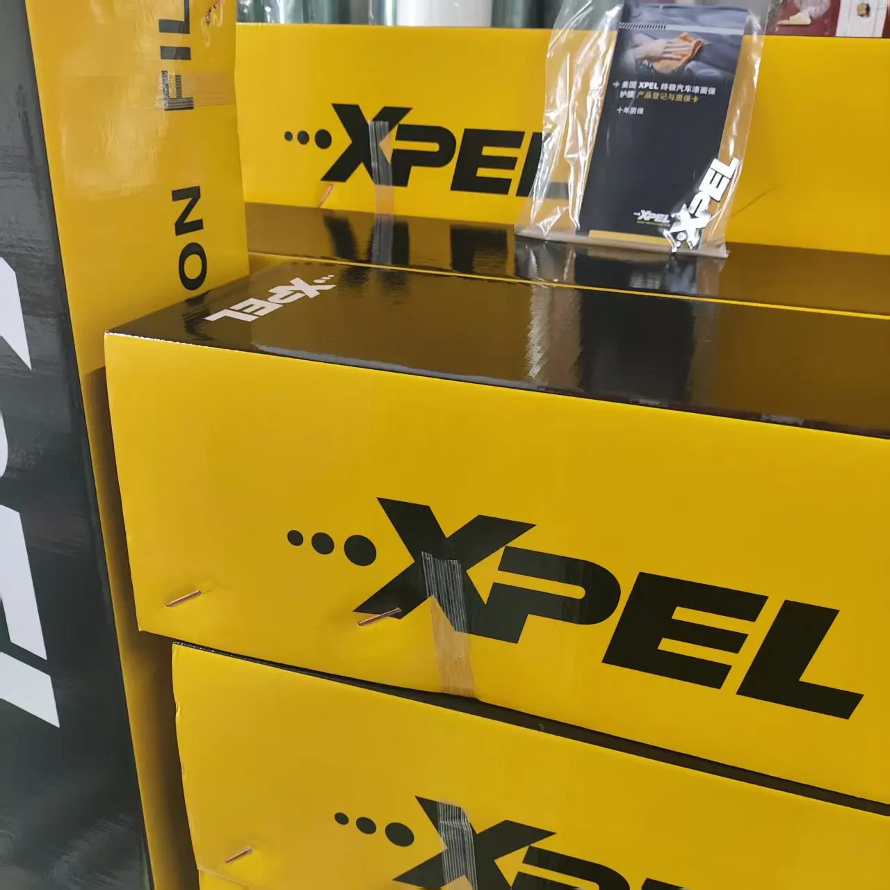 

XPEL 8.5MIL Thick Automotive Paint Protection Film High Gloss Transparent TPU PPF Heat Resistant Self Cleaning Durable