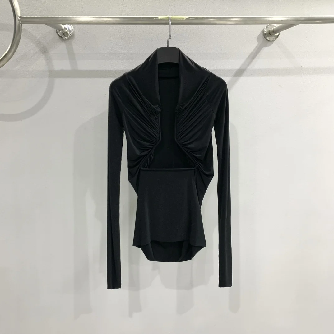 Y2K black hollow-out base layer top, 2026 autumn new style elegant and fashionable stretchy slim-fit women's top.