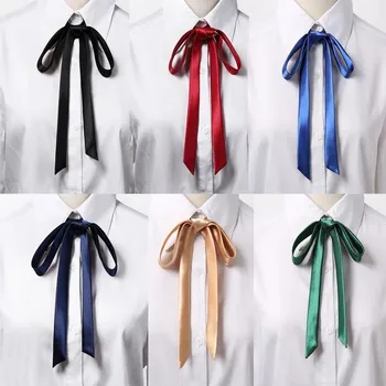 Korean-Style Small Bow Tie – College Uniform Shirt Bow Tie for Men and Women, Black / Champagne