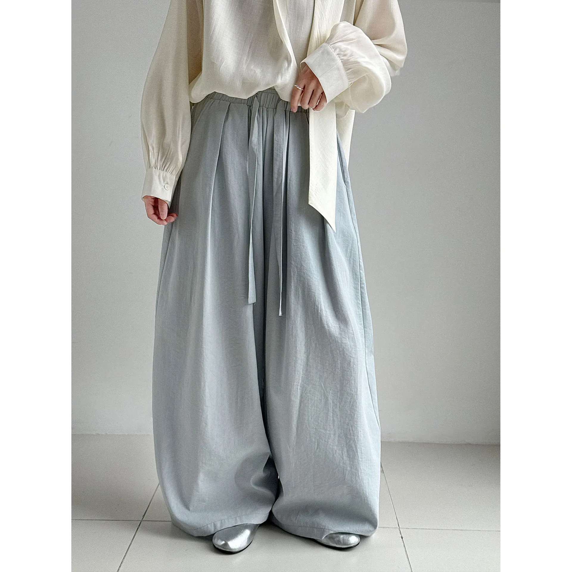 

Женские однотонные широкие брюки прямого кроя с высокой талией на шнурке, полной длины, слегка эластичные, свободные, для офиса и повседневной носки, весна 2026