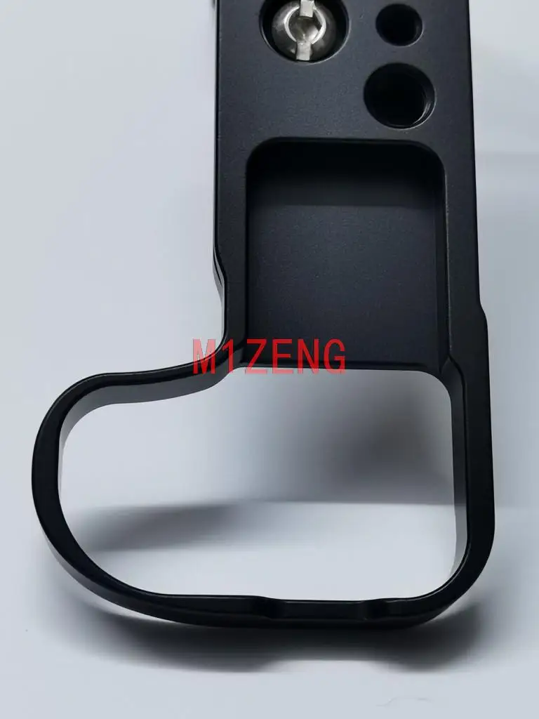 z8 adjustable Extendable Vertical Quick Release L Plate/Bracket Holder hand Grip hotshoe for Nikon Z8 mirrorless camera