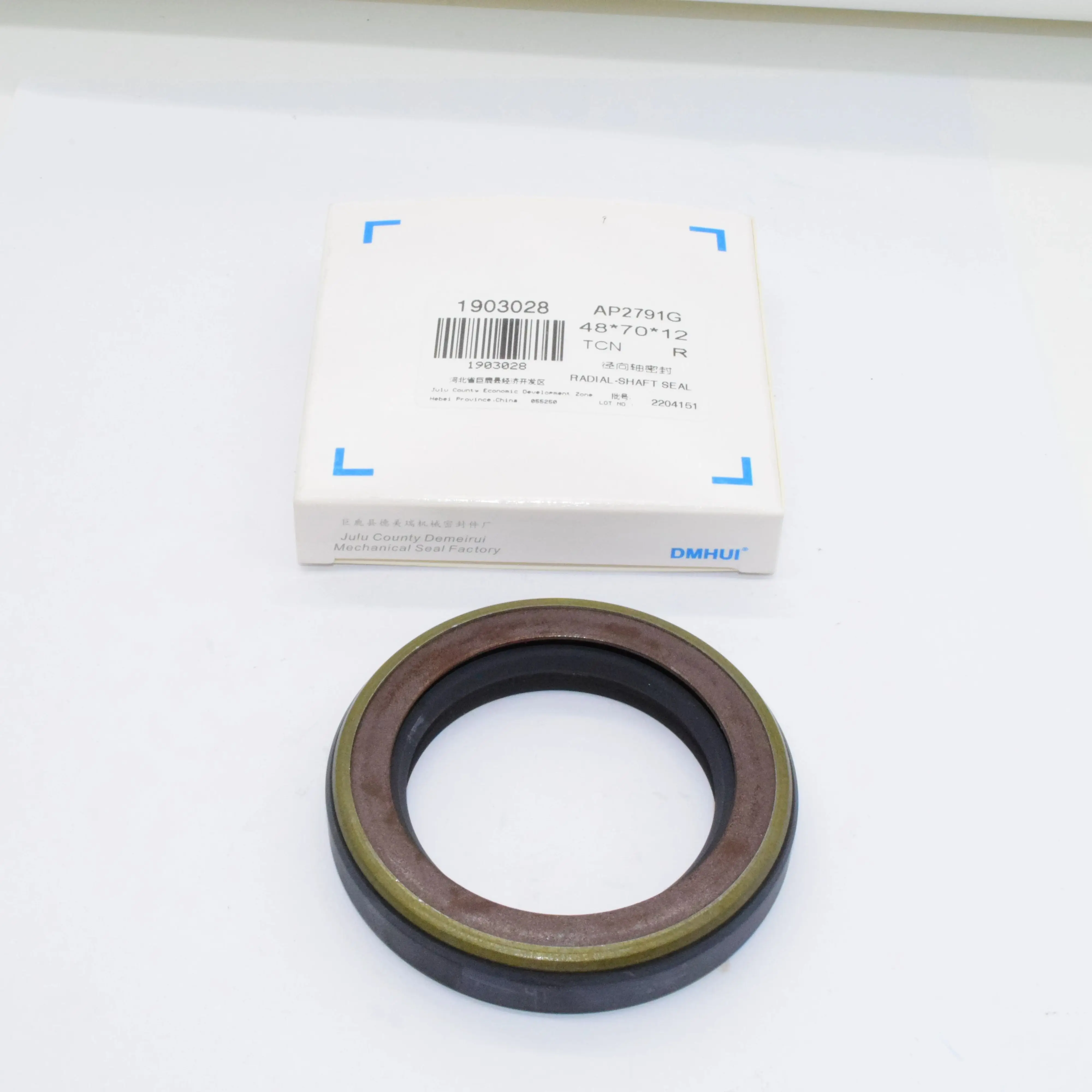 DMHUI Brand High Pressure Oil Seal Size 48x70x12mm TCN Type NBR Rubber AP2791G ISO 9001:2008 48X70X12mm Or 48*70*12mm