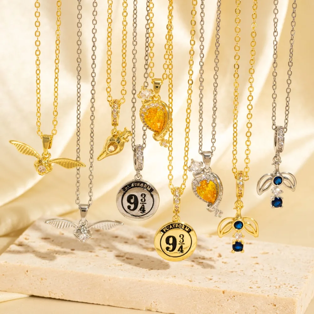 Collar de Harry Potter con colgante de cristal de la Relojera del Tiempo, con la imagen del Pomo Dorado y la estación 9 3/4, cadena para el cuello, joyería de moda, regalo de cumpleaños para los fans.