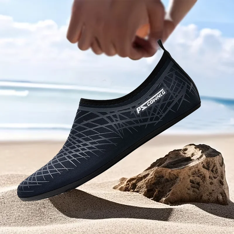 Water Shoes Unisex Quick Dry Beach Sock Barefoot Shoes Men Women Swimming Upstream Sneaker Light Yoga Aqua Shoe Striped Colorful