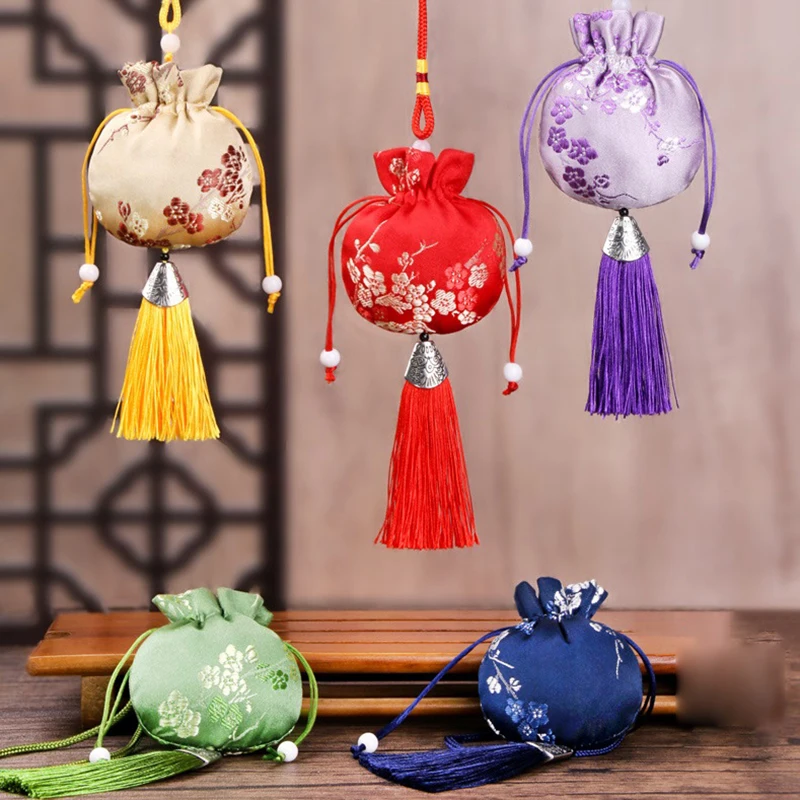 1pc Flower Embroidery Wedding Gift Bags New Year Traditional Brocade Drawstring Storage Pouches Fabric Car Hanging Ornament