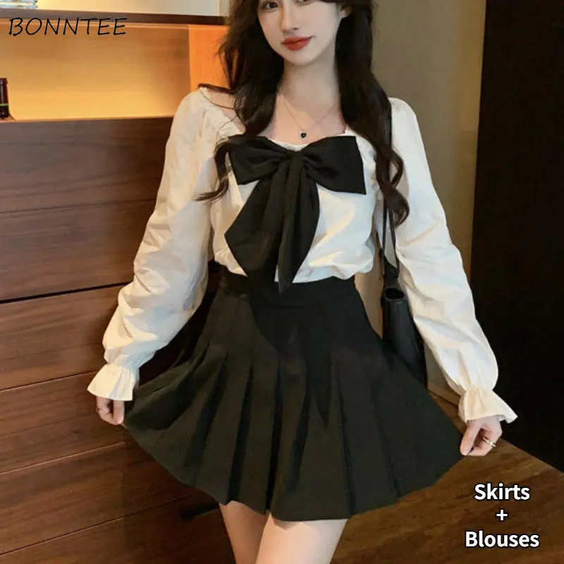 

Sets Women Two Piece Mini A-line Pure Skirts Preppy Temper Girlish Bow Design Square Collar Blouses Kpop Clothes Kawii Chic Ins