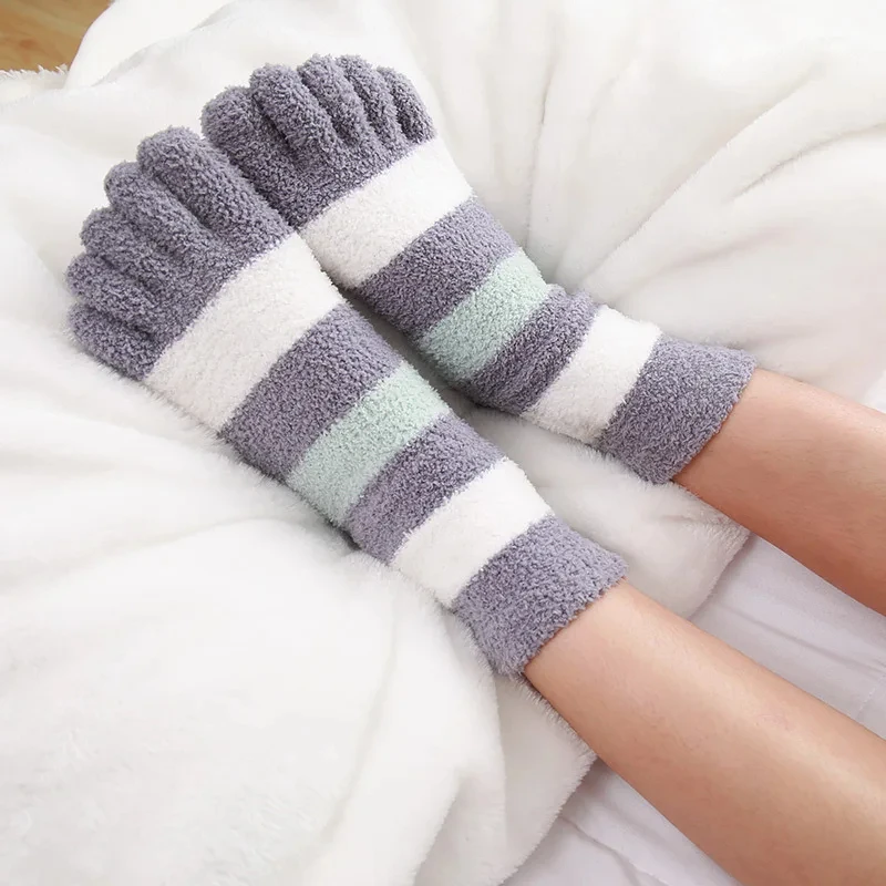 

Women's Thick Winter Warm Five Finger Socks Coral Fleece Fluffy Toe Socks Striped Soft Cozy Hosiery Laides Female Floor Slippers