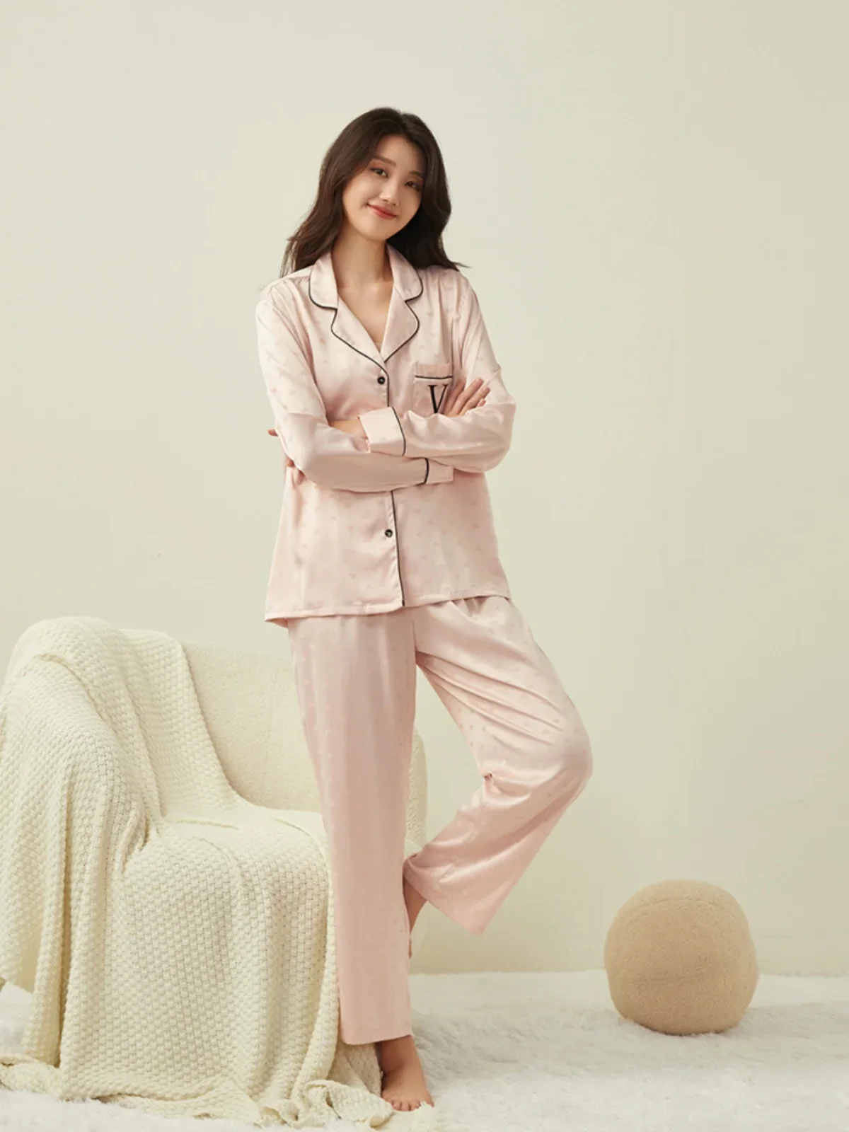 Weijia Silk Moonlight Satin Pajamas Women\'s High-end Spring and Autumn Long-sleeved Pants Home Clothes Set Secret