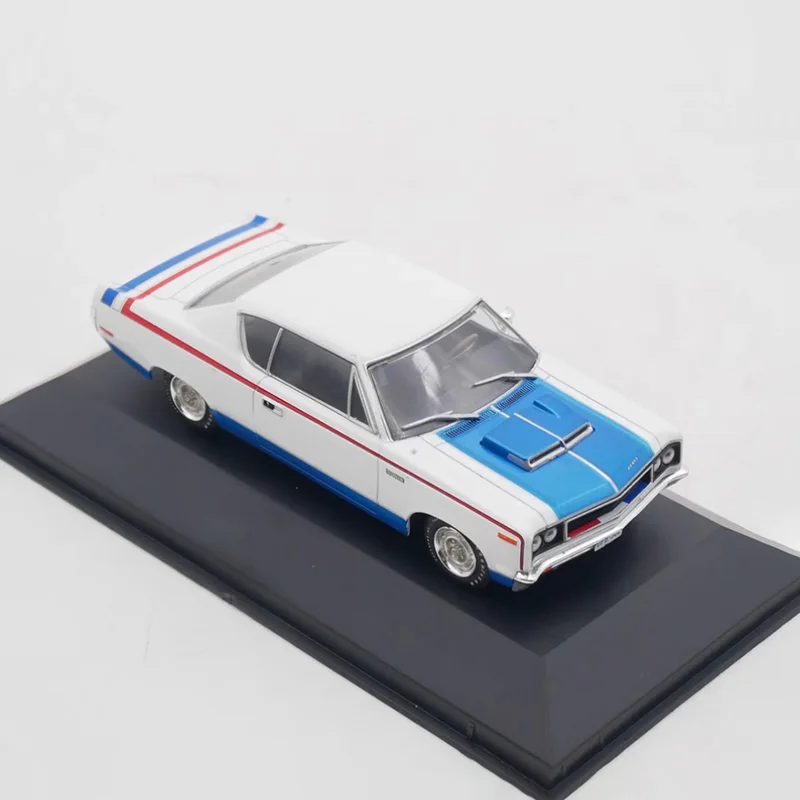 

Diecast 1:43 Scale Alloy IXO AMC REBEL Muscle Car Model Finished Product Simulation Toy Collection Gift Static Model